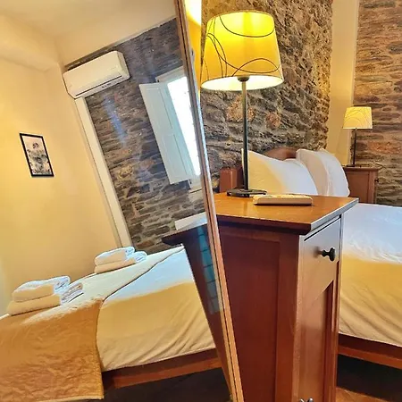 Irida - 4-bdr With Amazing Sunset & Sea Views Batsi (Andros)